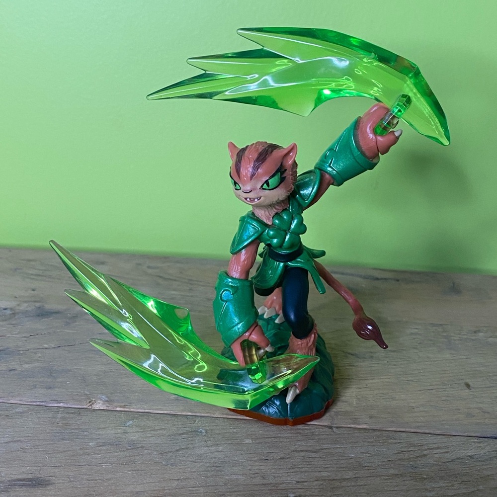 Skylanders Trap Team  Tuff Luck